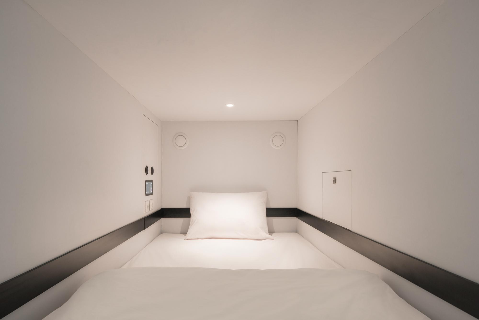 Nindya Biodistrict Hotel Бандунг Экстерьер фото