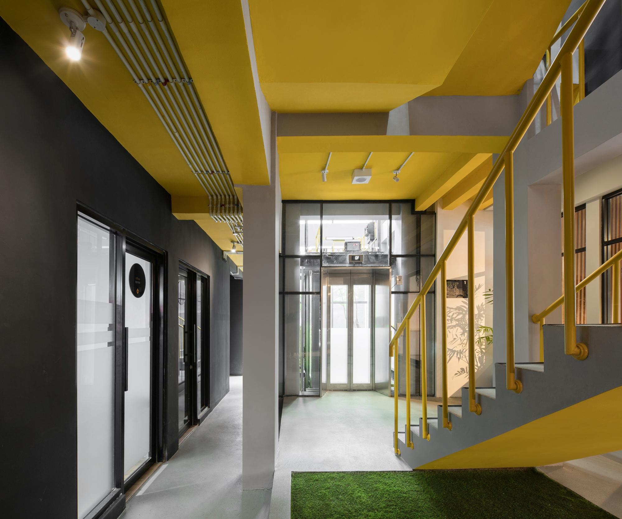 Nindya Biodistrict Hotel Бандунг Экстерьер фото