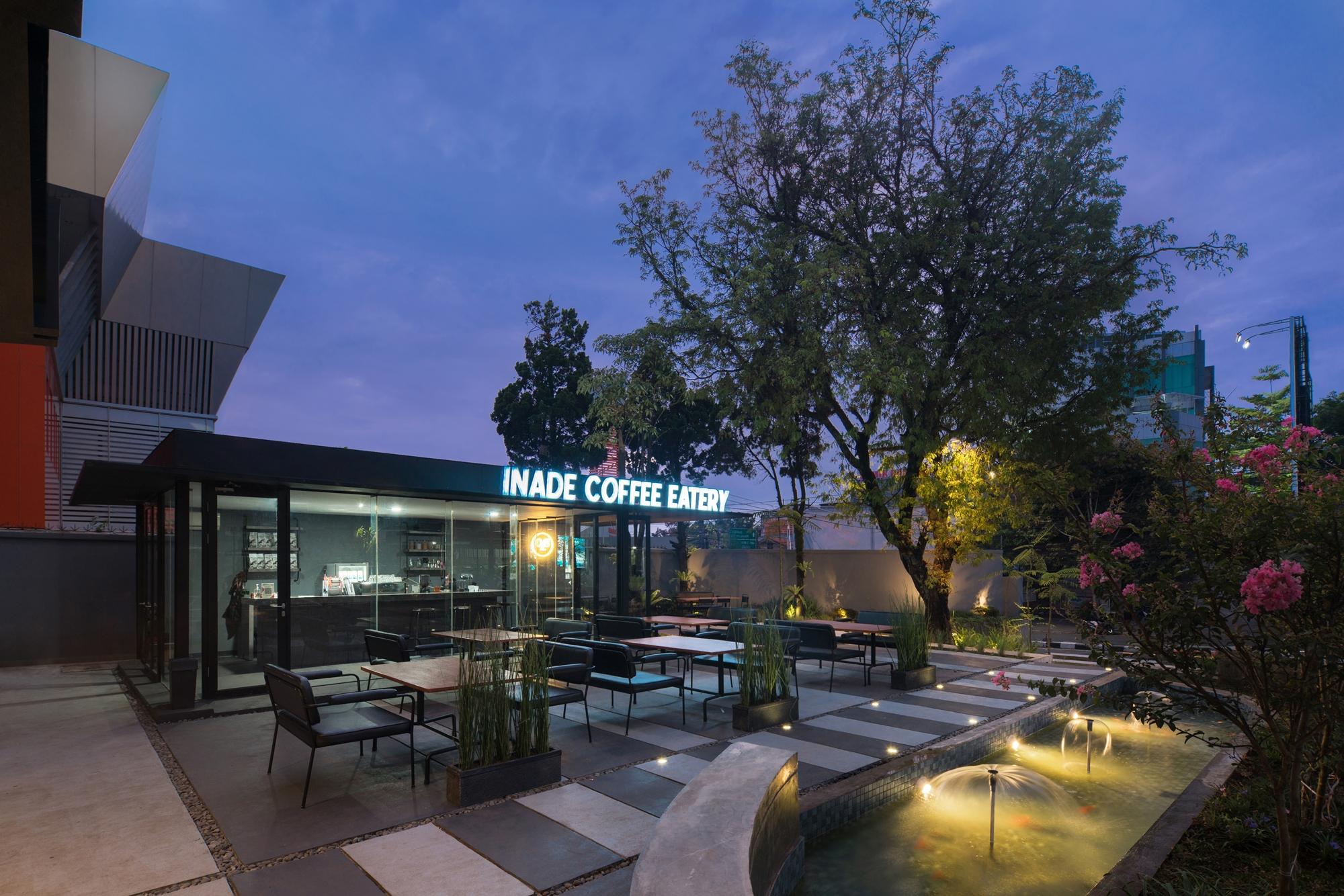 Nindya Biodistrict Hotel Бандунг Экстерьер фото